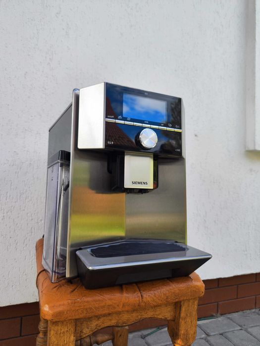 Кавомашина кофемашина Siemens EQ.9 S500