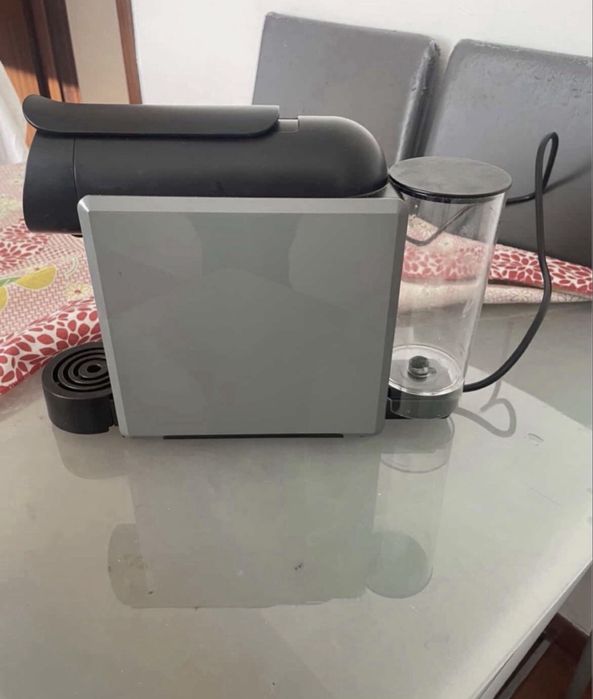 Máquina de café Delta Q mini Qool