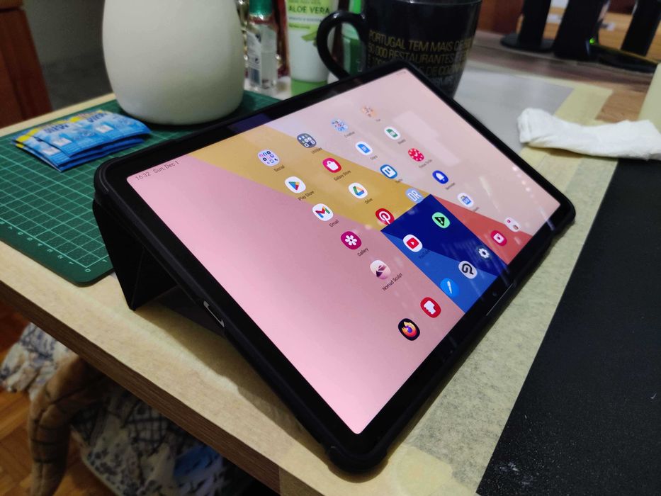 Galaxy Tab S7 128GB WiFi / Mystic Silver + Capa - Como Novo