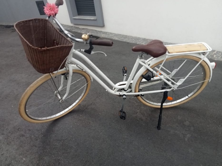 Bicicleta de quadro baixo