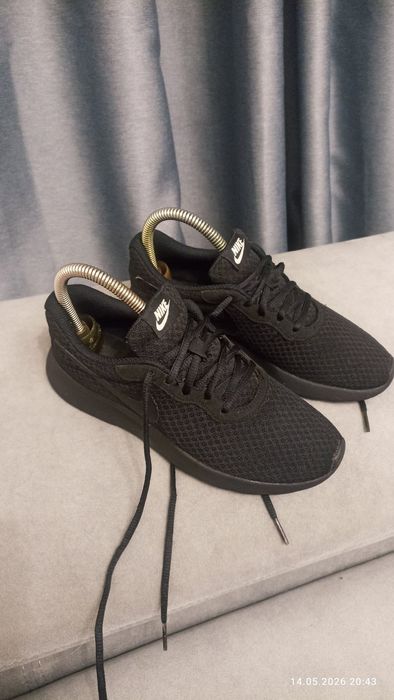 Кросівки Nike Tanjun