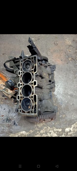 Продаю блок Рено кенго 1.5 дизель