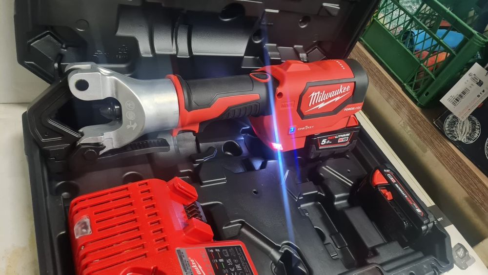 Hydrauliczna zaciskarka do kabli Milwaukee M18  HDCT **NOWA**