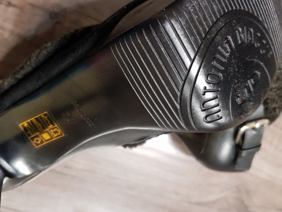 Продам новые ботильоны Antonio Biaggi (Италия)