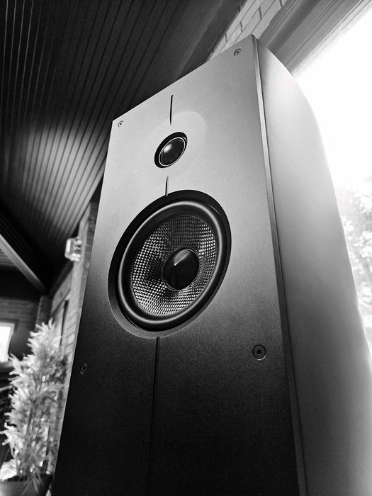 Acoustic Energy Corinium i Cambridge Audio Edge A Wzmacniacz 2x200W Zestaw EXDEMO SKLEP GW FV