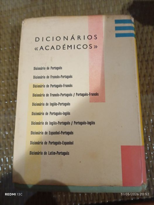 Dicionário antigo