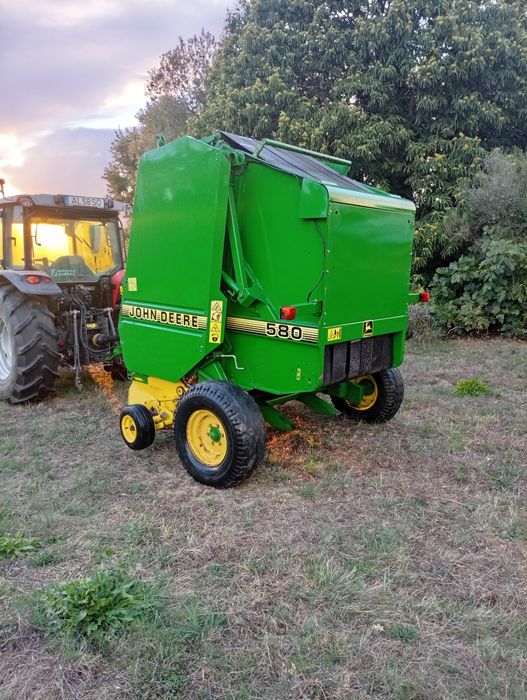 Enfardadeira de rolos John Deere 580