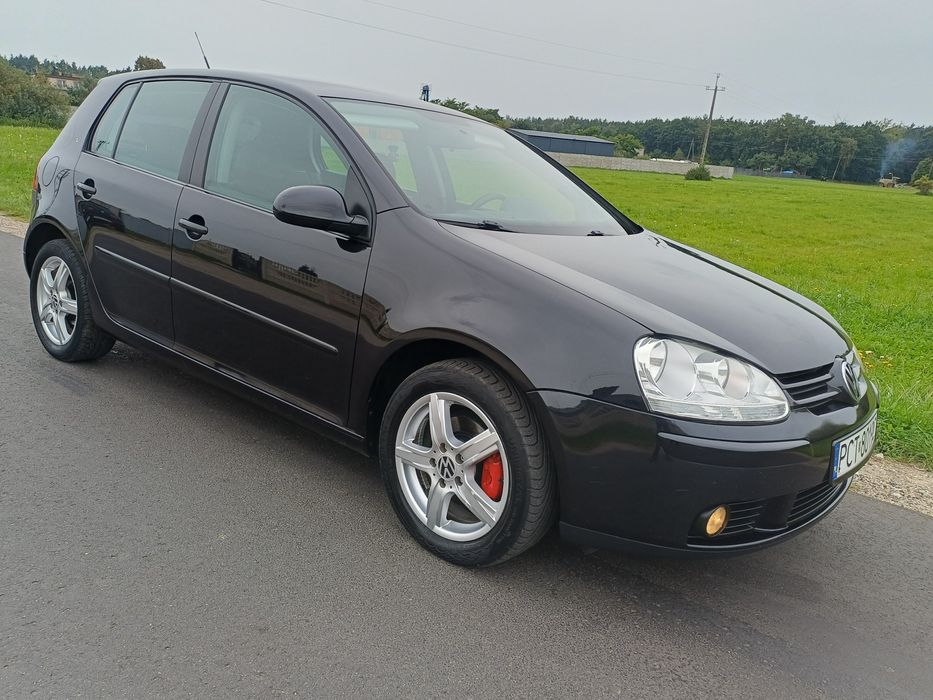 Volkswagen Golf 5 1.6mpi Ładna sztuka