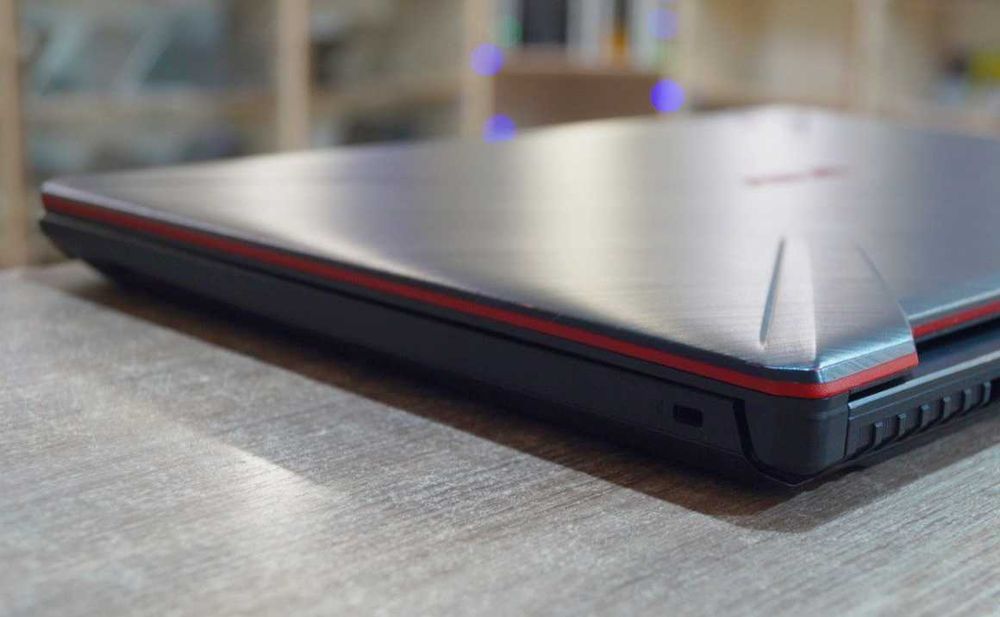 ГАРАНТІЯ Asus TUF (17"/Ryzen 5 3550H/RAM 16гб/SSD 512гб/RX 560X)TVOYO