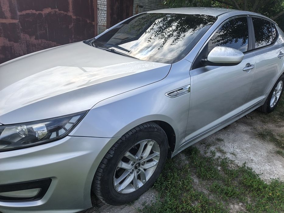 Продам машину Kia k5