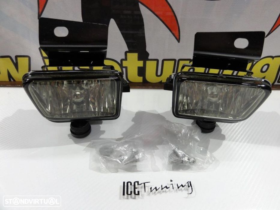 Farois de nevoeiro com luz branca 5000k para VW GOLF 2 1983-1931 fundo smoke