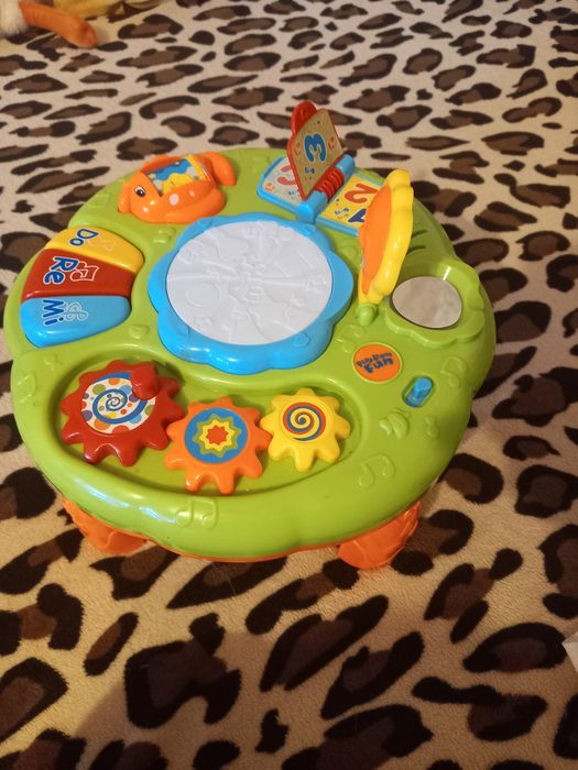 Дитяча інтерактивна іграшка