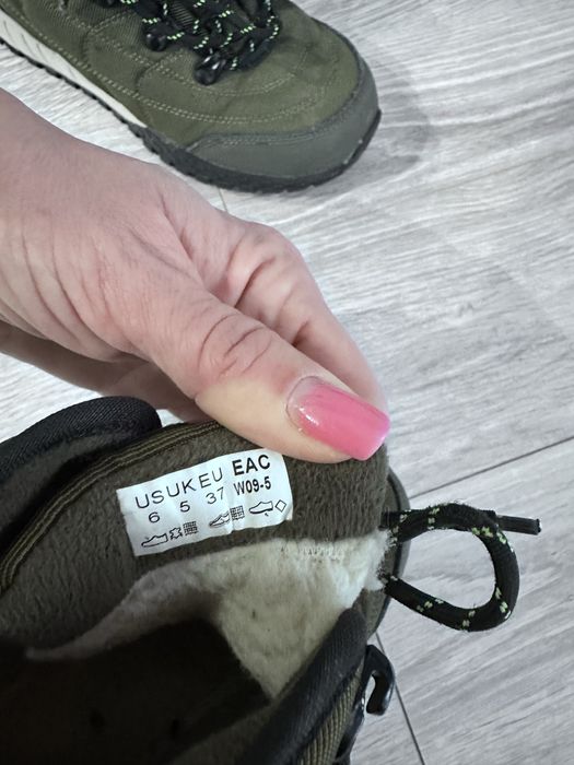 Зимові термо ботинки Columbia ,37 р-р