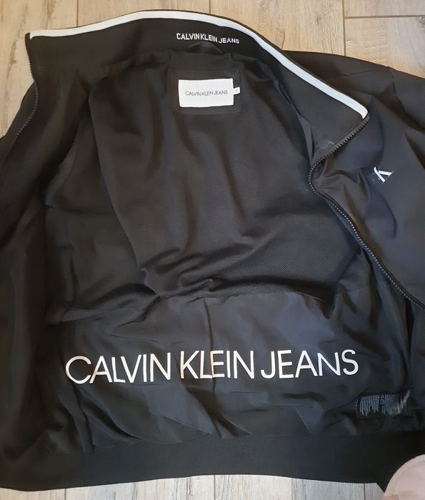 Вітрівка бренду CALVIN KLEIN JEANS
