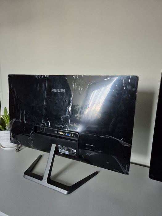 monitor philips 323e7q