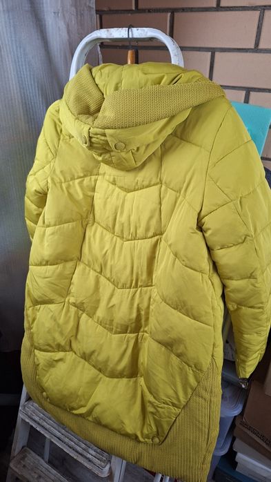 Продам куртки зимние/весенние