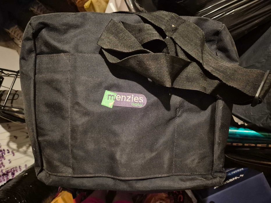 Nowa torba na laptopa