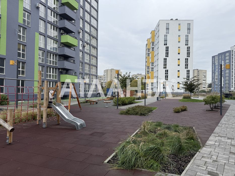 Квартира у Ріел Сіті — ВИГІДНЕ житло з майже готовим ремонтом