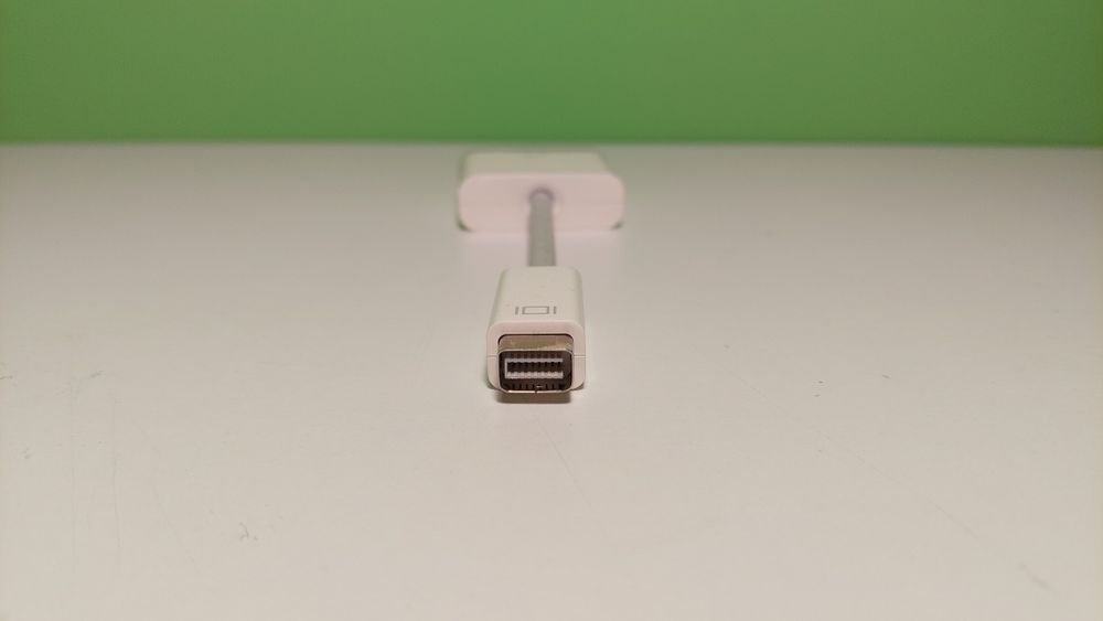 Adaptador Apple Mini DVI para DVI-D
