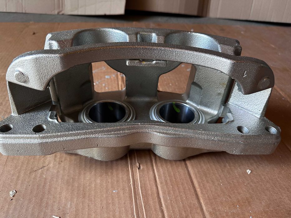 Гальмівний супорт дискового типу Ford F-550 Super Duty 6.7 L