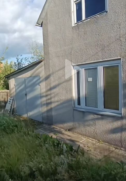 Продам дачу в селищі Рай-Оленівка