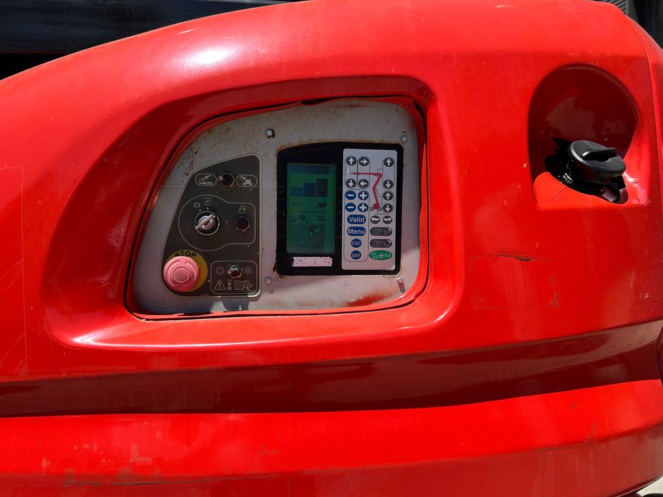 Plataforma Articulada Manitou Diesel 180 ATJ