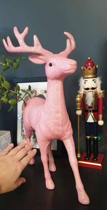 Brokatowy Renifer, Różowy renifer, Renifer w stylu glamour.