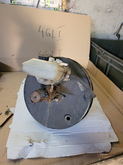 Serwo pompa hamulcowa vw LT 1998r