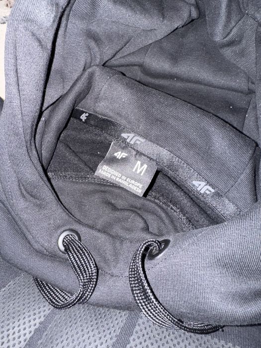 Продам костюм 4F