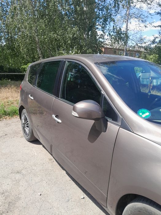 Рено сценік, 2011 рік