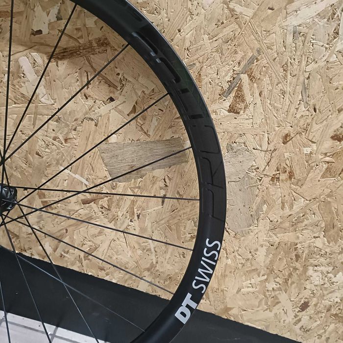 Rodas DT Swiss PRC Carbono prefil 35
