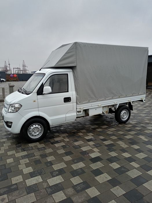 Продам вантажний автомобіль вантажопідйомністю 1,2т