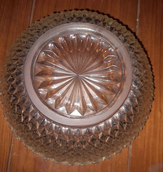 Taça decorativa transparente