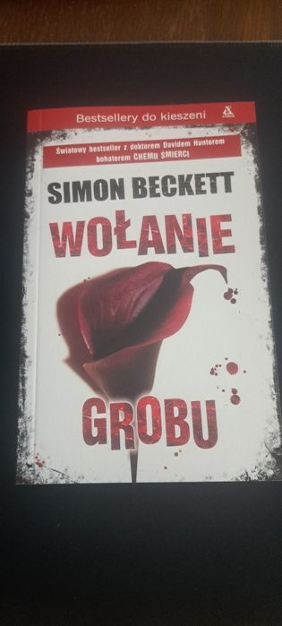Simon Beckett "Wołanie grobu"