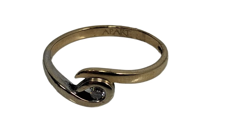 Złoty pierścionek BRYLANT 0,04 CT 585 R 11