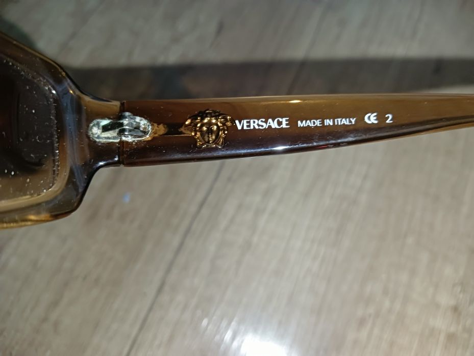 Вінтажні сонцезахисні окуляри Versace