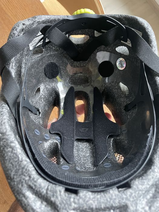 Giro Scamp Mips S