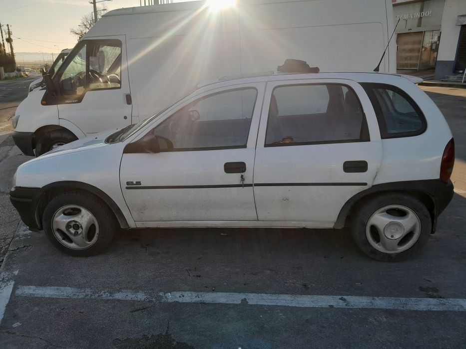 Vendo opel corsa