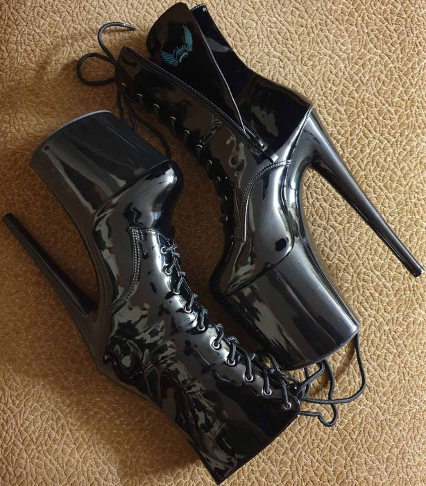 Стріпи  ботіночки тройки Heaven