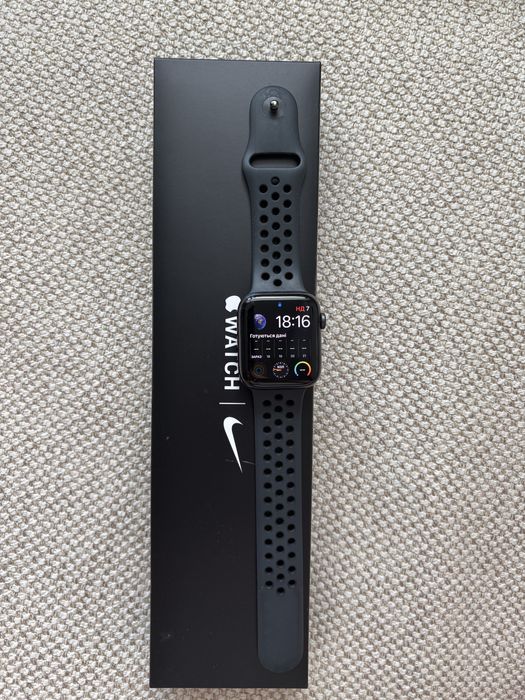 Apple watch Nike SE 44mm