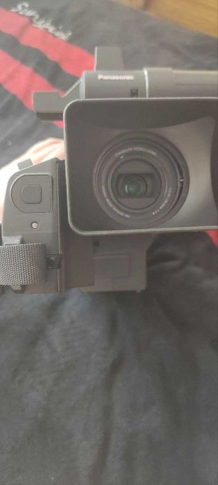 Відеокамера Panasonic NV-MD10000