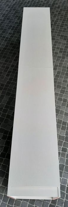 Móvel em melamina cinza claro