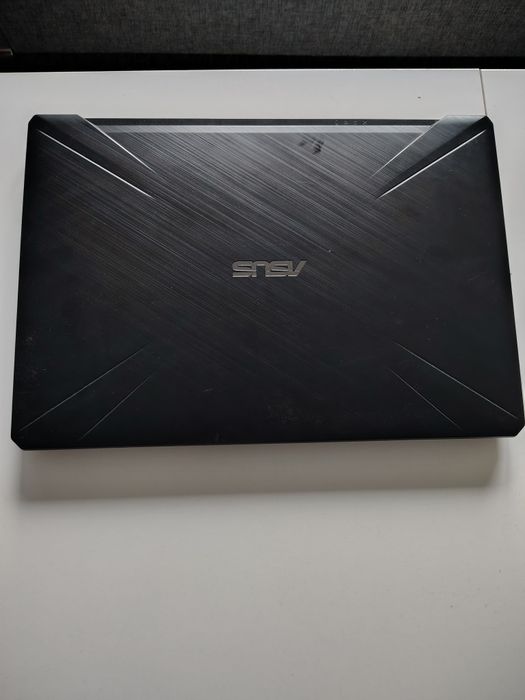 Laptop TUF GAMING  fx705d
