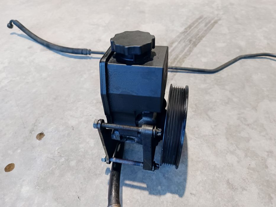 Bomba Direção Mercedes W210/W202