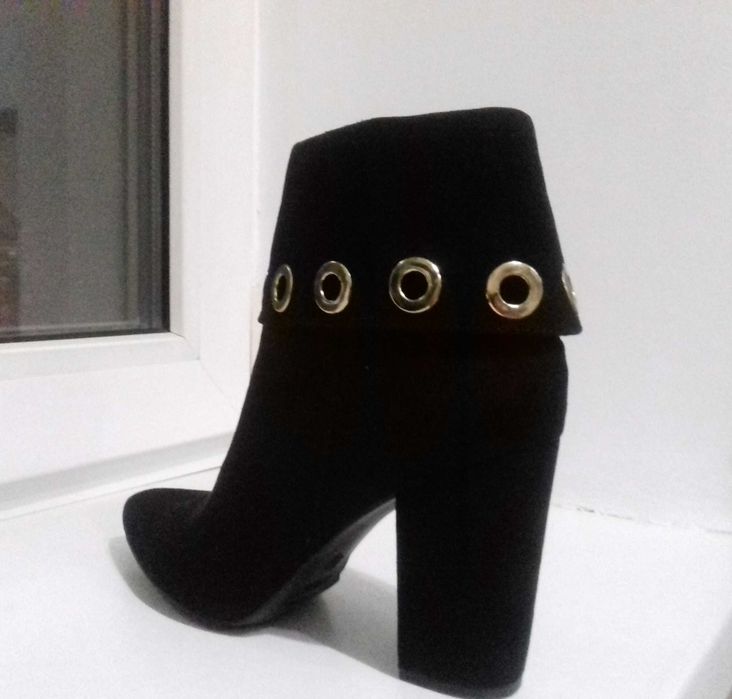 Вишукані Жіночі  черевики