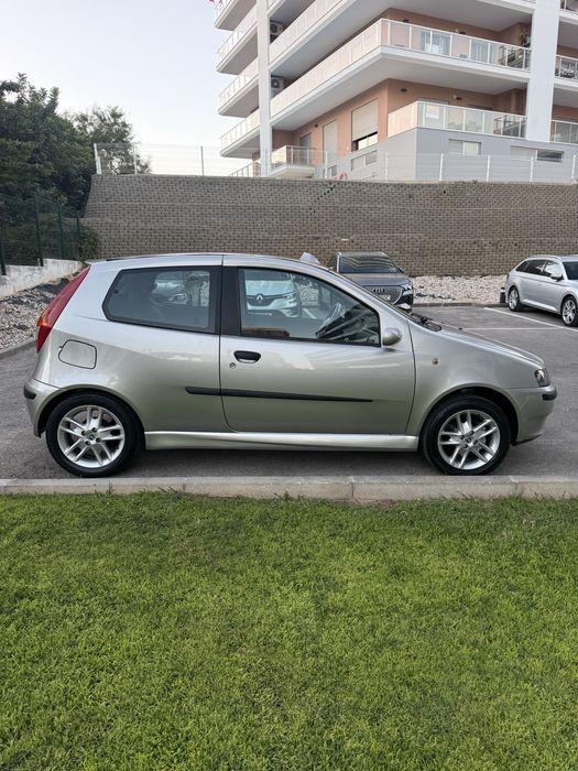Punto Sport Fire 1.2 • Caixa Automática • 117 mil km (c/Histórico) • Multimedia • AC • Nacional • Jantes Especiais 16 • Distribuição Nova • 02 Donos