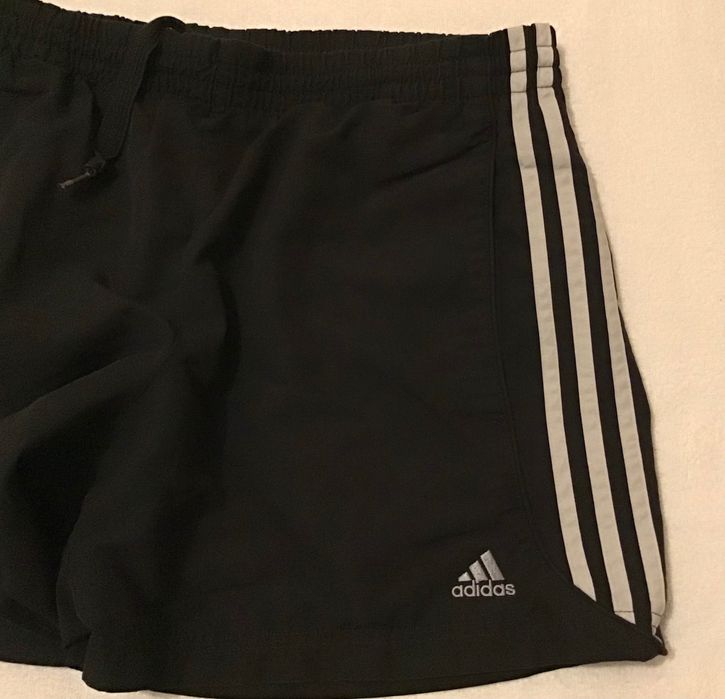 Calções marca Adidas