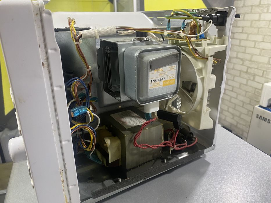 МаксиСервис ремонт телефонов, планшетов, ноутбуков, пк, микроволновок