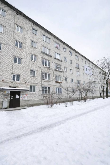 Продаж 1 к кв Перемишльська/Червонопільська/Межова/Виноградар