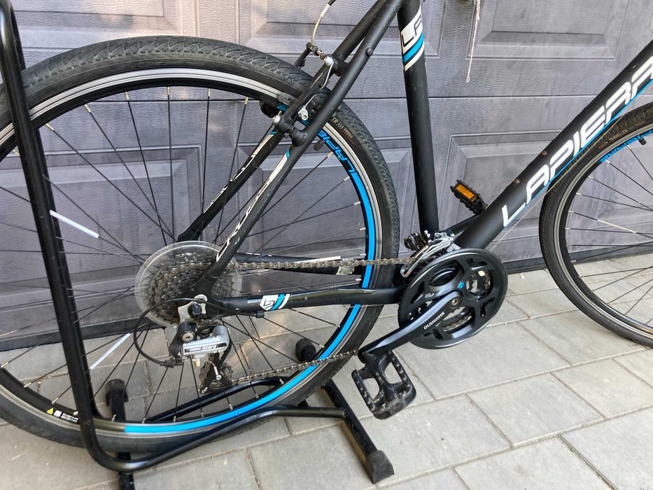 la pierre cross 200